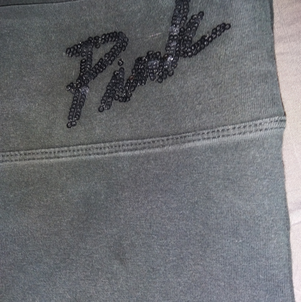 Xs vs yoga pant